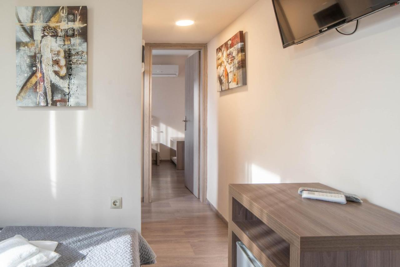 Argo Hotel 2*